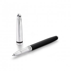 Glossy Black Barrel Chrome Cap Signature Rollerball Pen